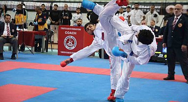 Elazığ'da binin üzerinde karate sporcusu, Milli Takım'a seçilmek için ter döküyor