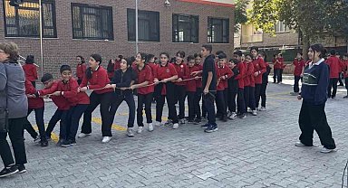 Elazığ'da öğrenciler geleneksel oyunlar ile eğleniyor