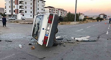 Elazığ'da trafik kazası: 2 yaralı