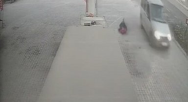 Eniştesine araçla çarpıp kaçtı: O anlar kameraya yansıdı