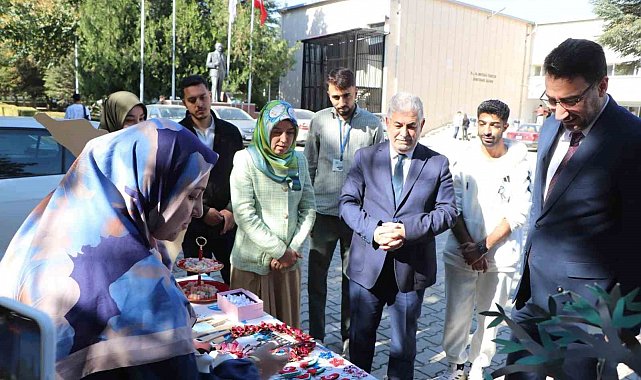 Üniversite öğrencilerinden Filistin için yardım kampanyası