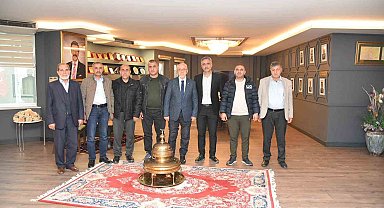 Başkan Dumandağ: "Elazığ'ın her alanda daha ileriye gitmesi için ortak akılla hareket etmeye devam edeceğiz"