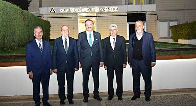 Başkan Dumandağ, TOBB Başkanı Hisarcıklıoğlu ile bir araya geldi