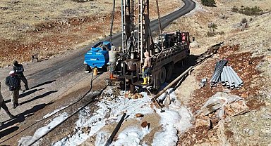 Elazığ'ın bir köyünde daha su hasreti sona erdi