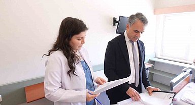 Prof. Dr. Gözel: "Gereksiz yere kullanılan antibiyotiklerin hastanın sağlığını iyileştirmekten ziyade bozabilmektedir"