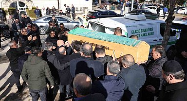 Bakan Yardımcısı Aktaş'ın annesi son yolculuğuna uğurlandı