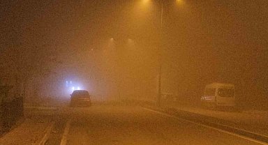 Elazığ'da gece saatlerinde yoğun sis
