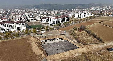 Elazığ'da yarı olimpik yüzme havuzu inşaatı başladı
