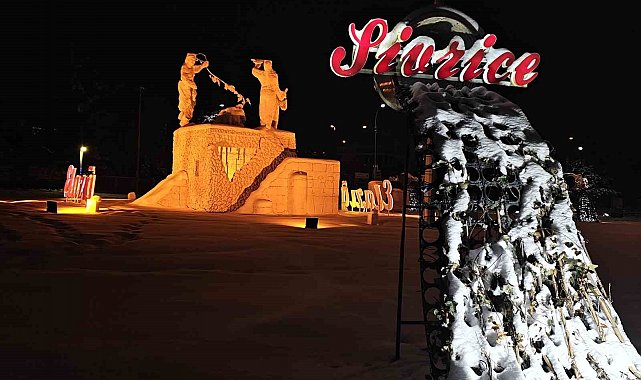 Elazığ Çaydaçıra Kavşağı'nda kar manzarası