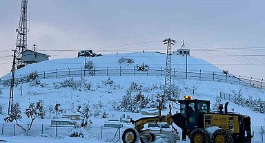 Elazığ'da 546 köy yolunun 536'sı kapalı