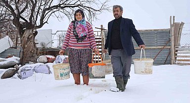 Elazığ'da besicilerin kış mesaisi