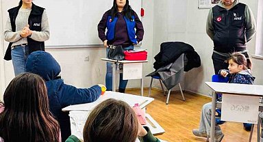 Elazığ'da çocuklara afet farkındalık eğitimi