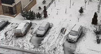 Elazığ'da kar yağışı aralıklarla sürüyor