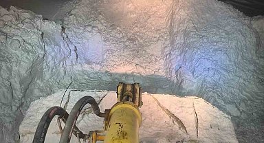 Karakoçan ilçesine kar kalınlığı bir metreyi geçti