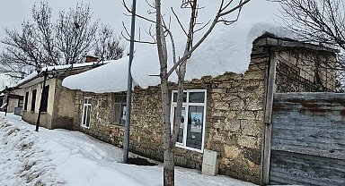 Tarihi Harputta dondurucu soğuklar etkisini sürdürüyor