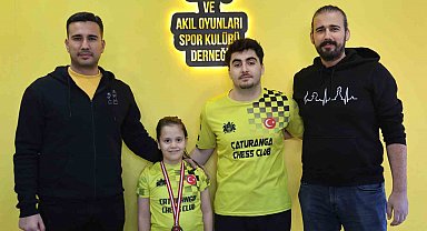 Açtıkları satranç kulübüyle milli takıma sporcu yetiştiriyorlar