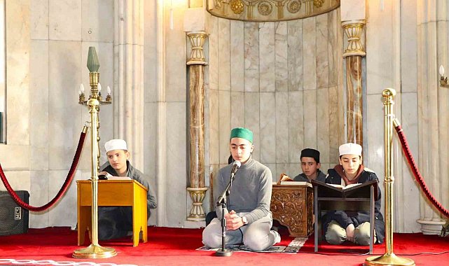 Elazığ'da camilerde mukabele geleneği