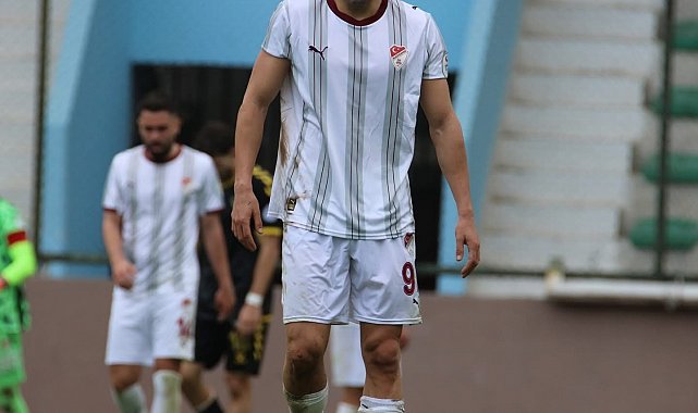 Elazığspor'da Fuat Bavuk affedildi