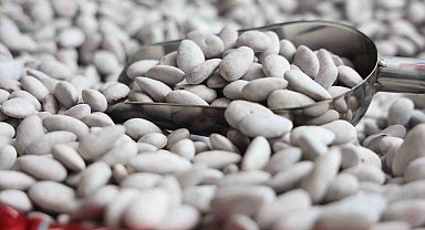 Ramazan soflarının vazgeçilmezi 'Badem Şekerine' yoğun talep