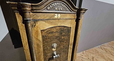 Elazığ Kent Müzesi'nde tarihi kasa geçmişin izlerini taşıyor