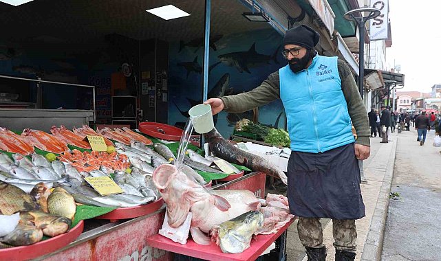 Elazığ'da dev turna yakalandı