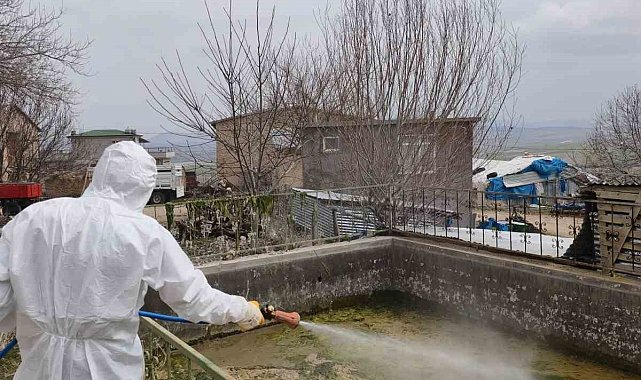 Elazığ'da larva ilaçlama çalışmaları başladı