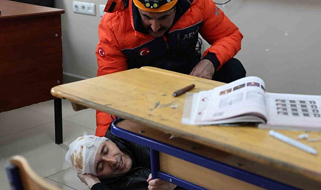 Elazığ'da okullarda deprem tatbikatı