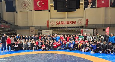 Elazığlı güreşçilerden Türkiye Yarı Finalleri'nde büyük başarı