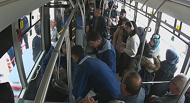 Kalp krizi geçiren yolcuyu hastaneye yetiştiren kahraman şoför konuştu: "Otobüsümüze binen her yolcu bize emanet"