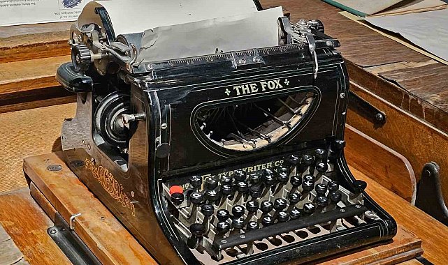 Tarihi daktilo Kent Müzesi'nde geçmişe ışık tutuyor