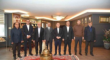 Başkan Dumandağ, "Elazığ'ı daha ileriye taşınması için çalışmalarımızı kararlılıkla sürdüreceğiz"