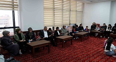 Elazığ'da 'Ailemle Okuyorum' etkinliği