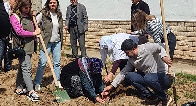 Elazığ'da fidan dikme etkinliği