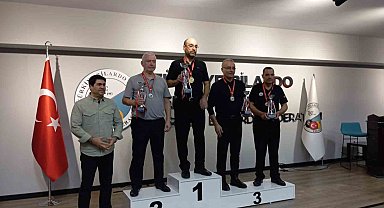 Elazığlı sporcu Yetkin Çelikel 3 bant bilardoda Türkiye üçüncüsü oldu