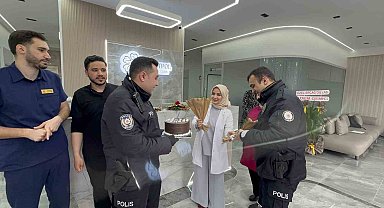 Kavga ihbarına gelen polisler sürprizle karşılaştı