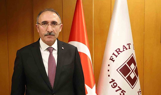 Rektör Göktaş, "Fırat Üniversitemizin kuruluşunun 51. yıl dönümünü büyük bir gururla karşılıyoruz"