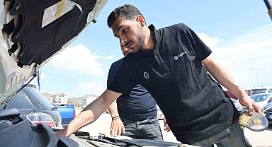 Oto bakım ustasından sürücülere uyarı: 10 bin liradan kaçıp 150 binlik olmayın