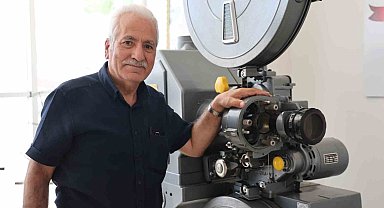 Hayatını öğrencilere adadı, fakülteye iletişim müzesi kurdu