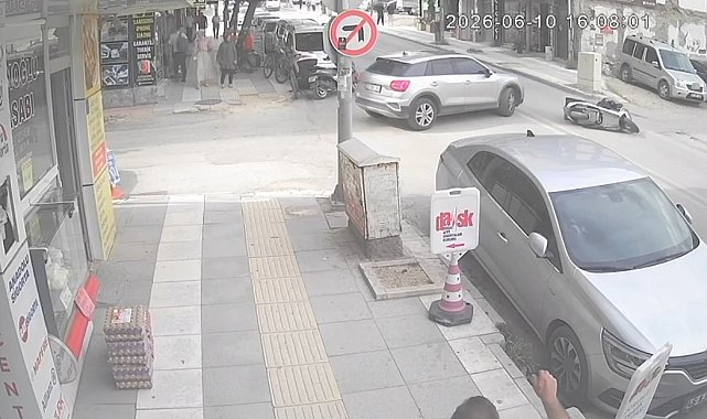 Kontrolsüzce yola çıkan otomobil kazaya neden oldu
